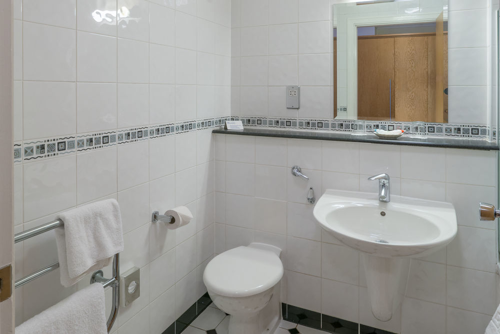 The Telford Whitehouse Hotel المظهر الخارجي الصورة